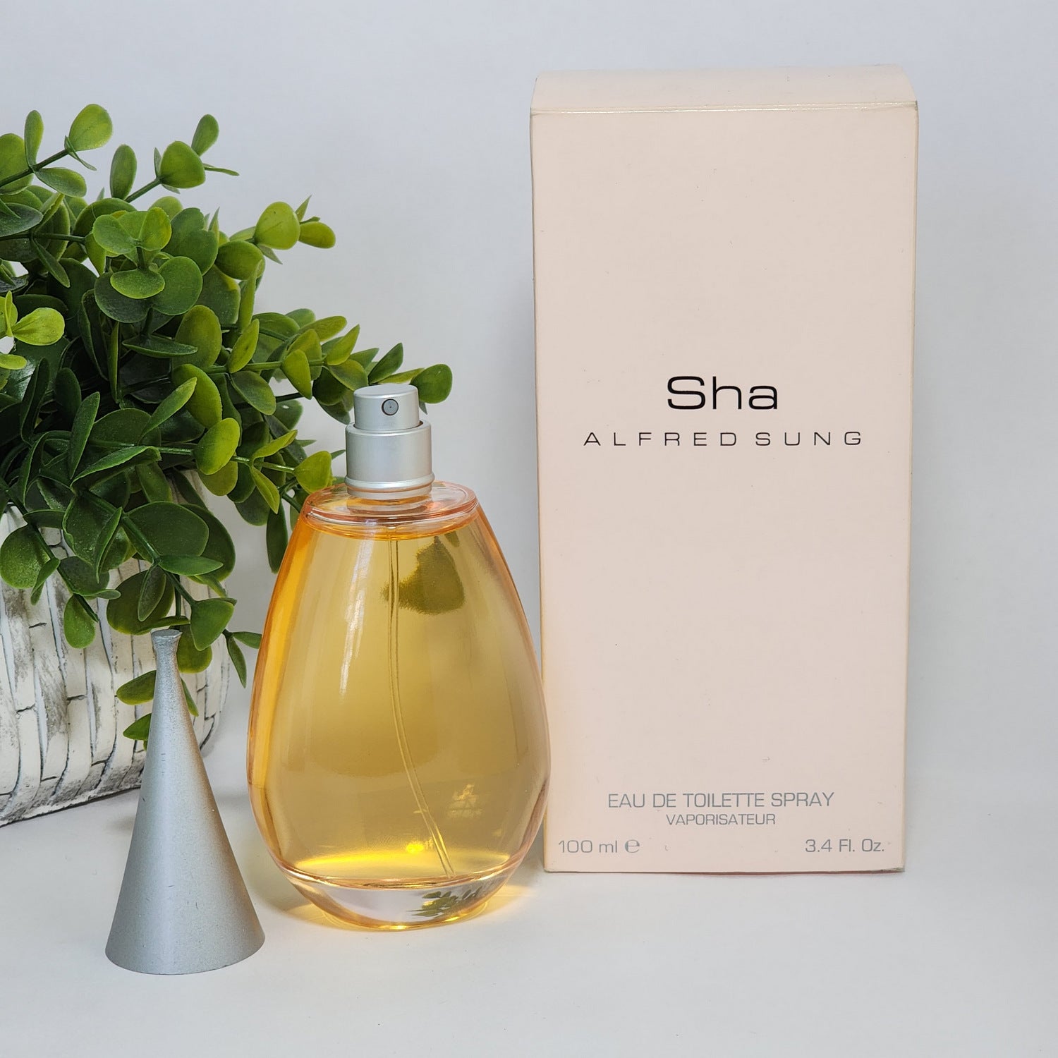 Sha Eau de Toilette Spray Perfume for Women by Alfred Sung 3.4 fl