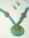 Turquoise wooden ethnic necklace w/earrings